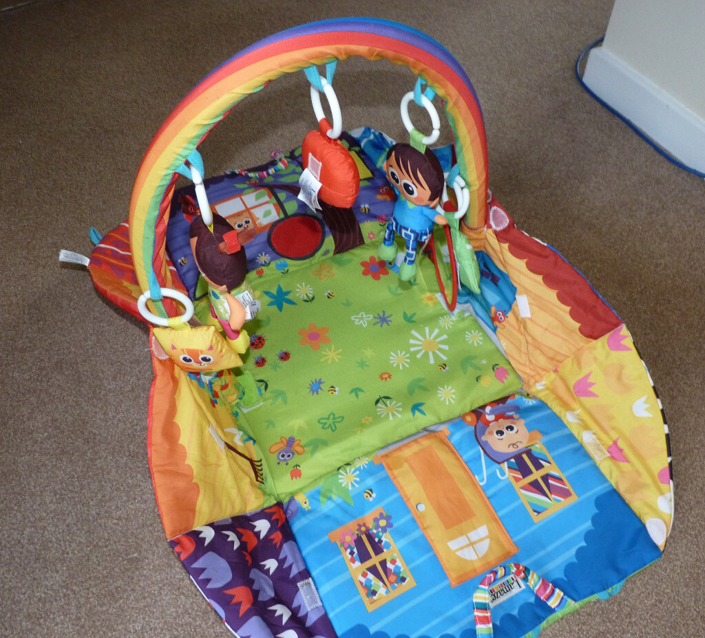 lamaze pyramid playhouse gym